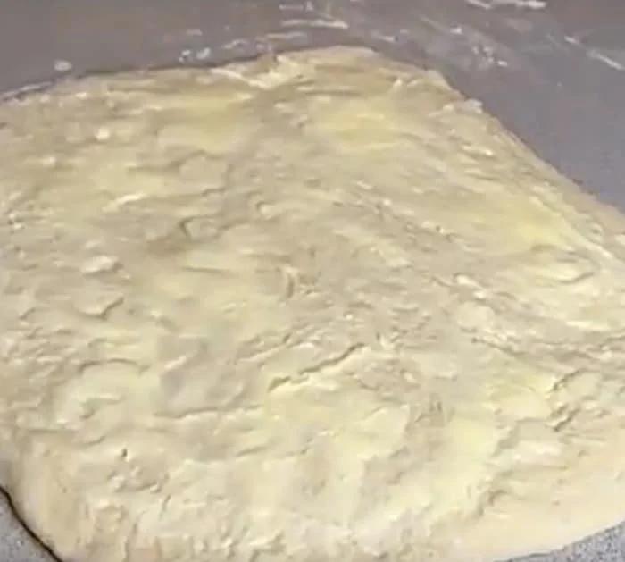 Make Crown Royal Peach Cobbler Cinnamon Rolls