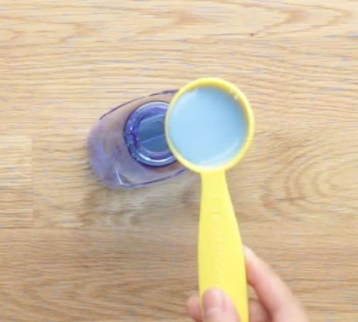 How To Remove Wrinkles On Clothes Without An Iron