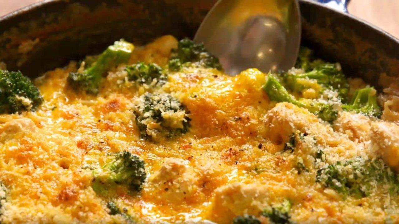 Cheesy Chicken Broccoli Bake
