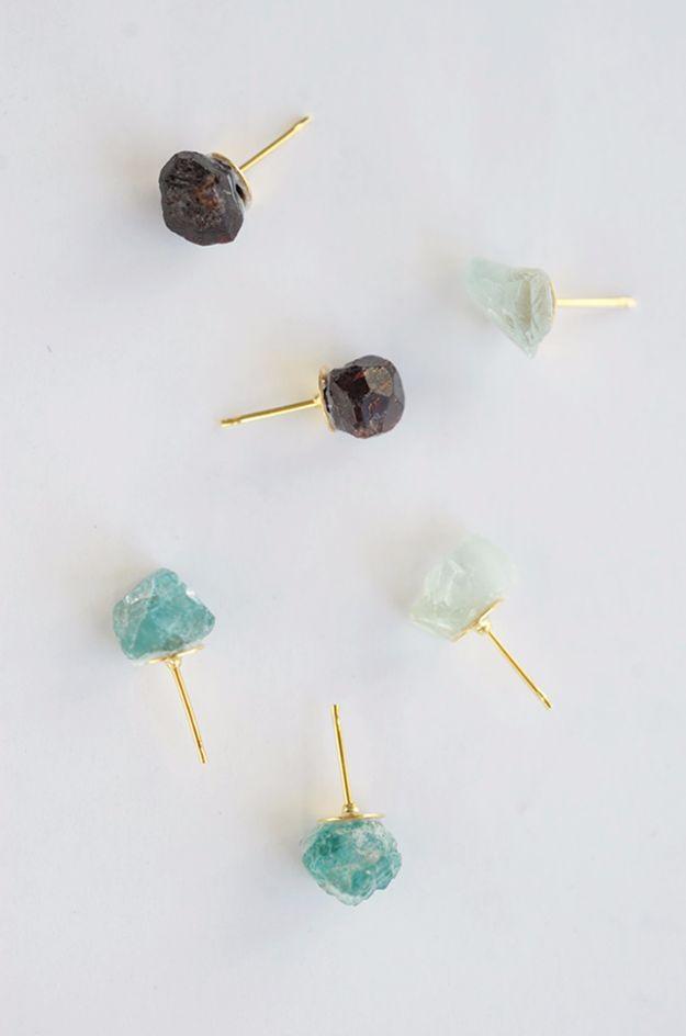 DIY Raw Stone Earrings, simple to make with just a few basic supplies and something one of a kind in a closet full of basics