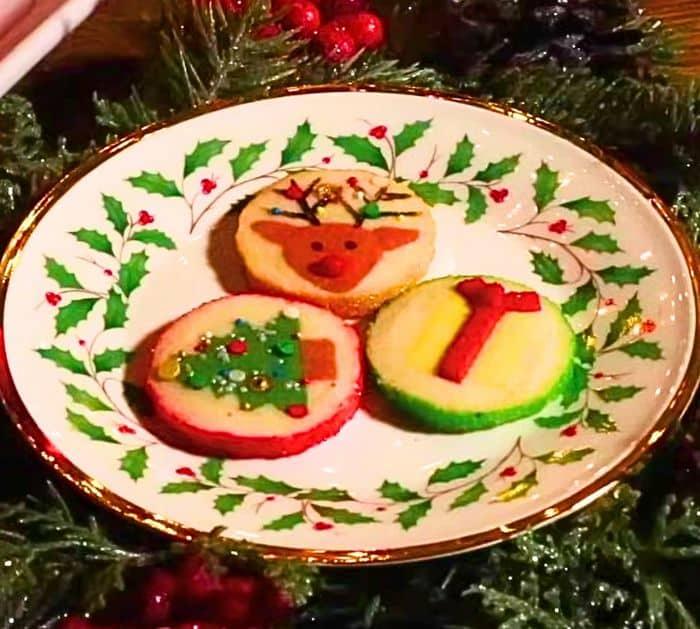 How to Make Cookies for Christmas
