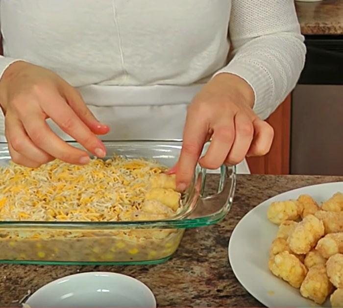 Learn to make a delicious cheap east quick tater tot casserole recipe