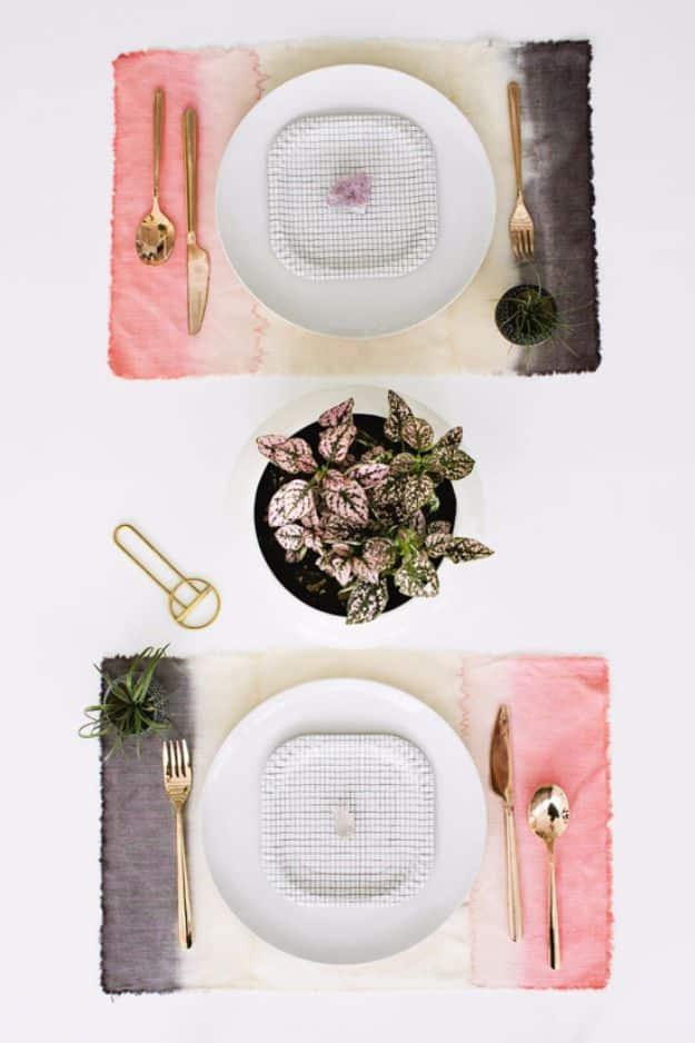 DIY Dip Dye Placemats, a napkin and placemat idea worth trying this season and a creative way to reuse what you already have