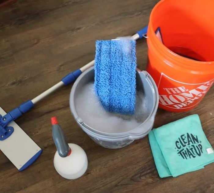 How to Clean Years of Smoker Residue From Walls Tips