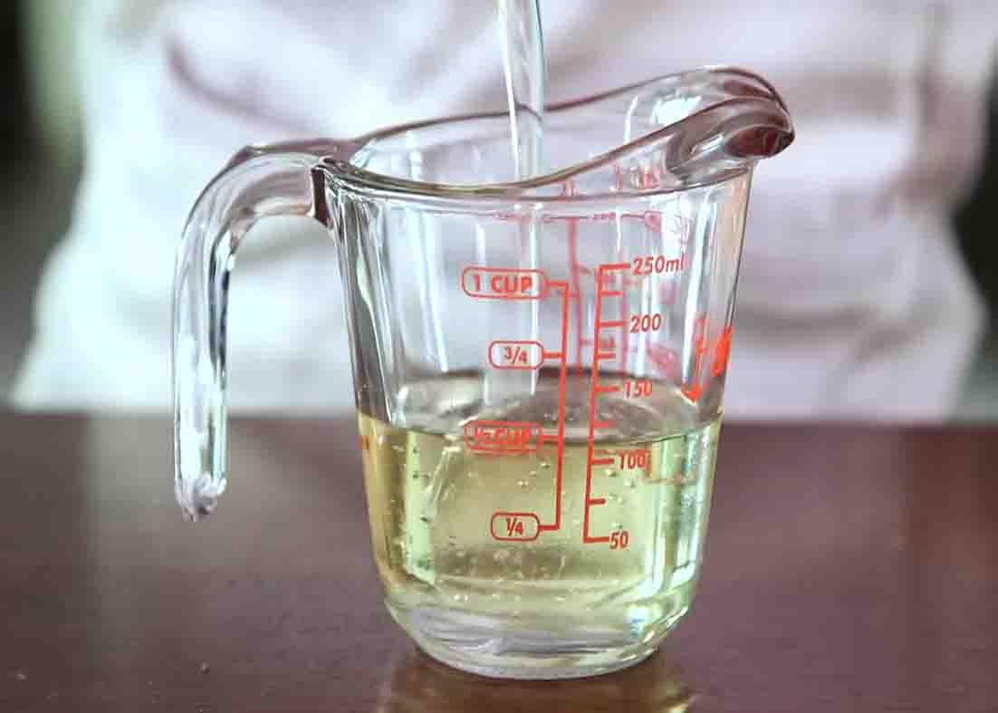 Mixing all the ingredients for the homemade diffuser