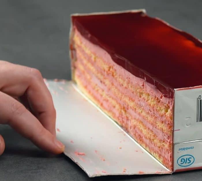 Creamy Raspberry Layer Cake Recipe