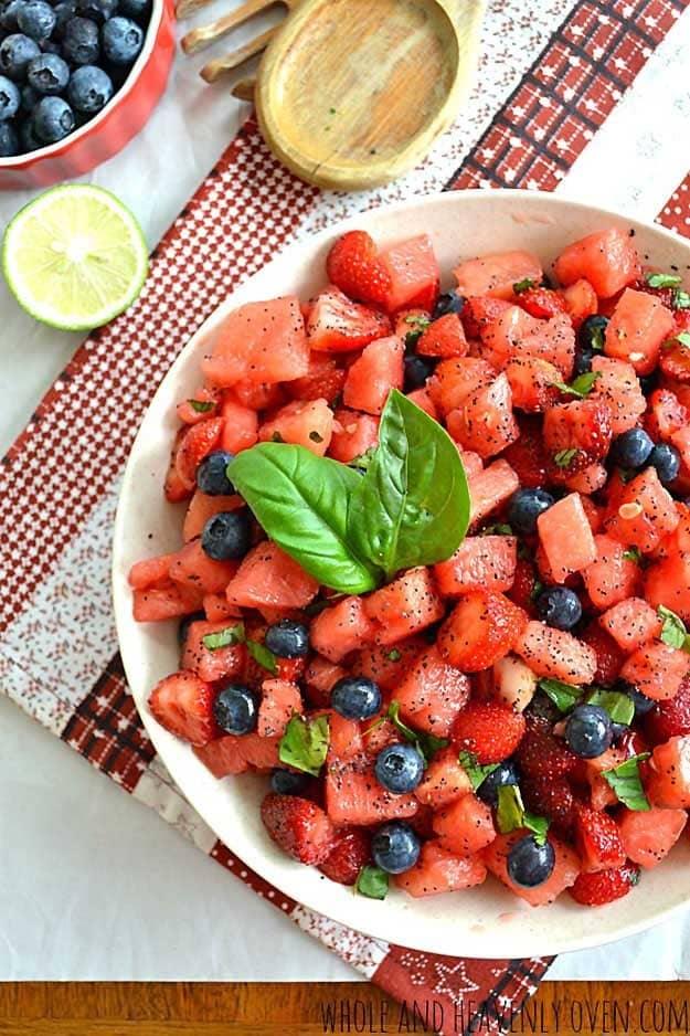 Best 4th of July Recipes and Backyard BBQ ideas - Patriotic Chopped Fruit Salad at #fourthofjuly