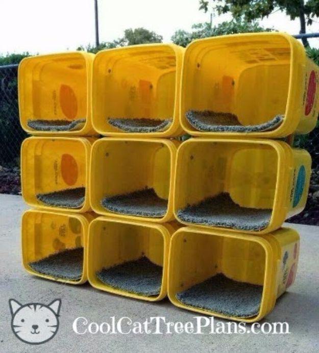 DIY Ideas With Carpet Scraps - Recycled Litter Pail Cat Condo - Cool Crafts To Make With Old Carpet Remnants - Cheap Do It Yourself Gifts and Home Decor on A Budget - Creative But