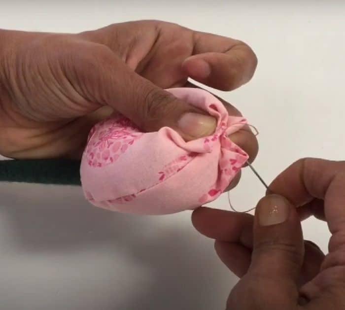 Easy Fabric Tulip Flowers Tutorial