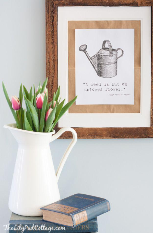 Gardening Printable, forgiving enough to fit almost any frame and a clever way to fill blank wall space cheaply