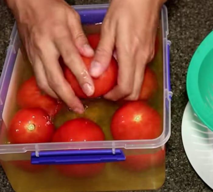 how to keep tomatoes fresh without freezing