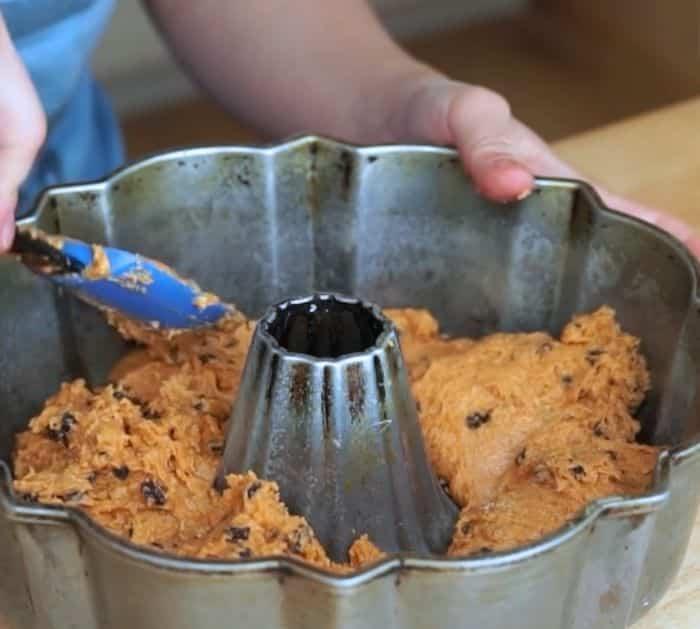 How to Make Tomato Soup Cake