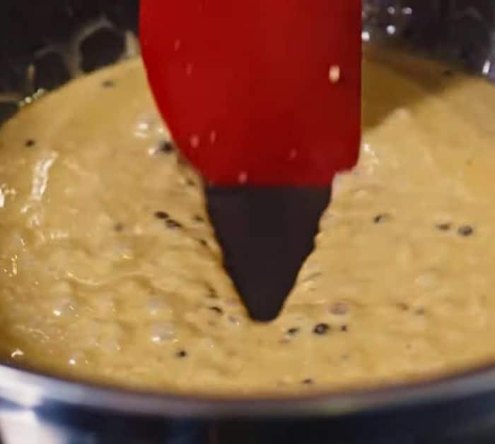 How to Make Peppercorn Sauce