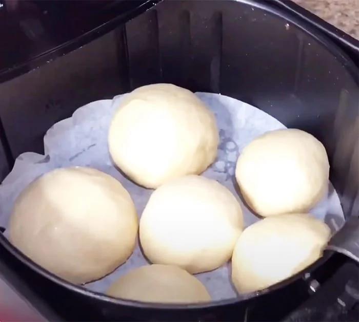 Baked Dinner Rolls - Air Fryer Rolls - No Bake dinner rolls