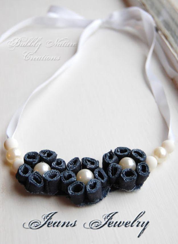 Blue Jean Upcycles - Denim Necklace - Ways to Make Old Denim Jeans Into DIY Home Decor, Handmade Gifts and Creative Fashion - Transform Old Blue Jeans into Pillows, Rugs, Kitchen a