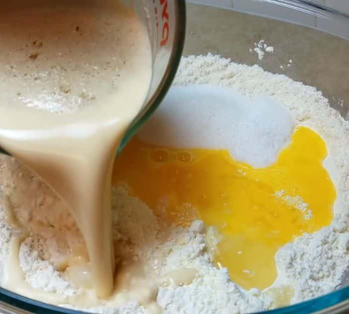 Soft and Sweet Dinner Milk Rolls Recipe Ingredients