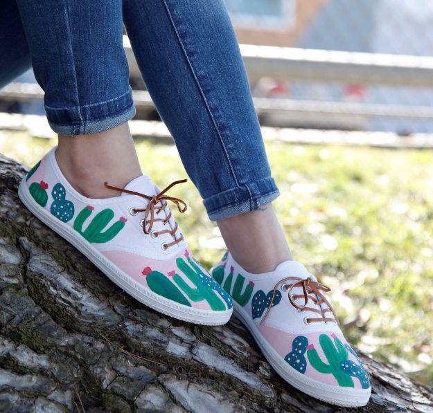 Cactus Tennis Shoes, a custom painted design, easy to pull off during a single afternoon and a detail guests always ask about