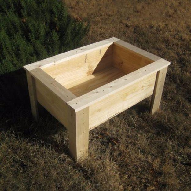 Raised Bed With Legs, a raised garden bed idea worth trying this season and a thoughtful touch that elevates the whole look