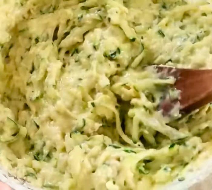Zucchini and Cheese Breakfast Muffins Ingredients