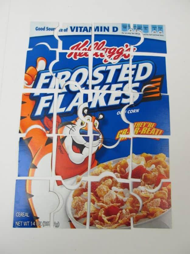 Cereal Box Puzzle, a project worth trying if you love a good DIY and an idea worth saving to your favorites