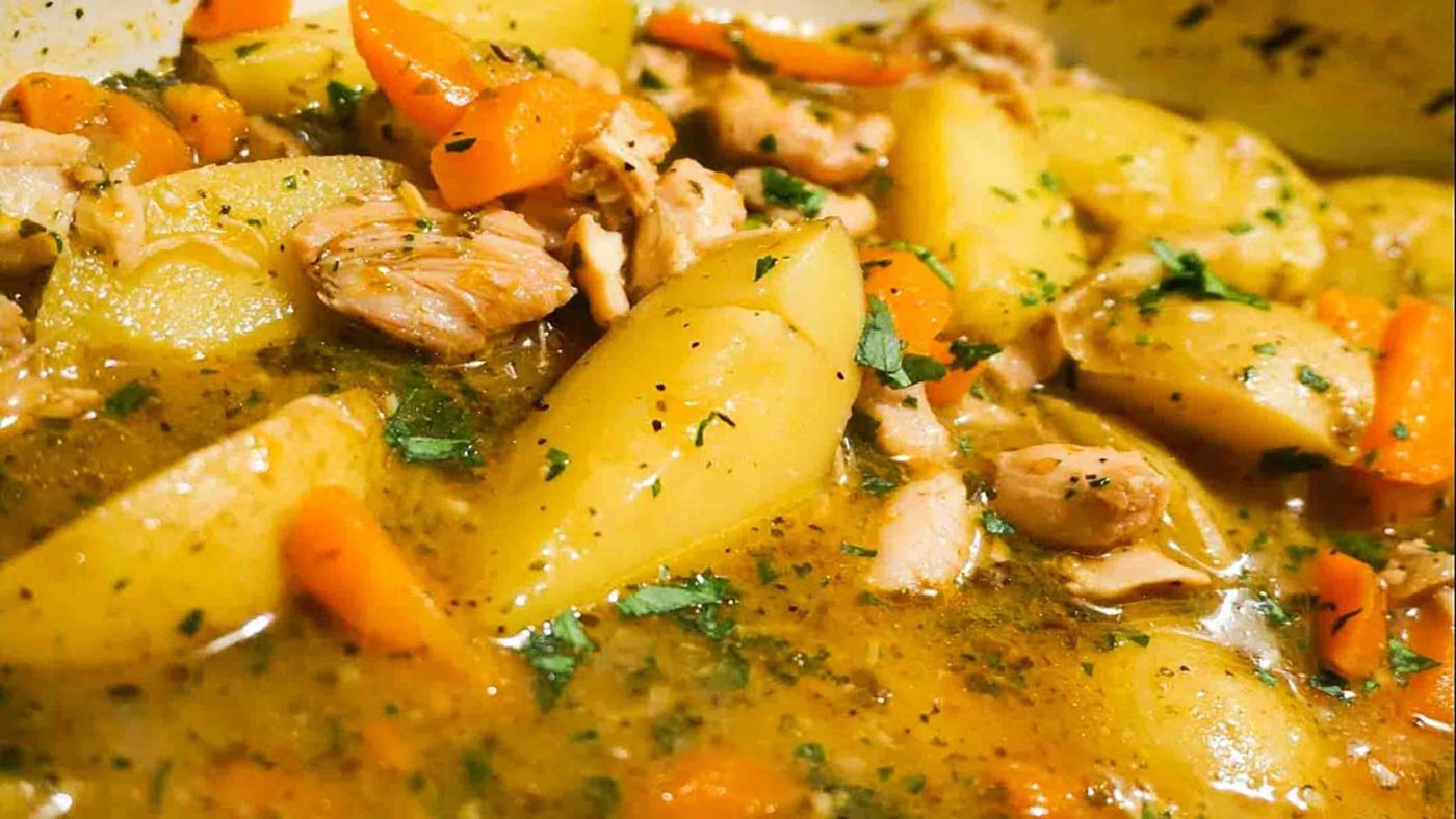 Easy One-Pot Chicken Stew Recipe