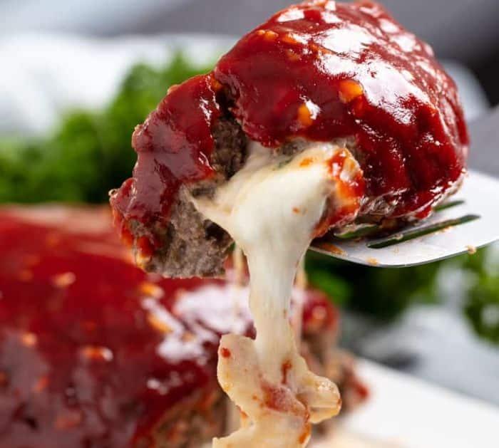How To Make Cheese-Stuffed Meatloaf