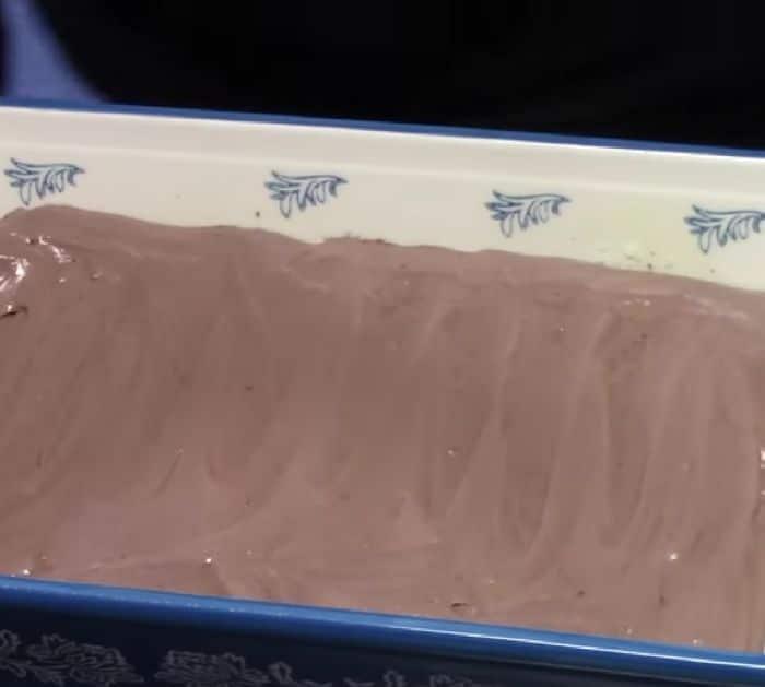 Easy To Make Almond Joy Earthquake Cake
