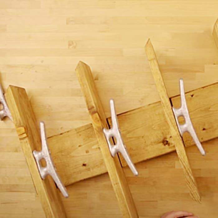 How To make A Nautical Towel Holder - DIY Towel Rack - Wooden Towel Rack