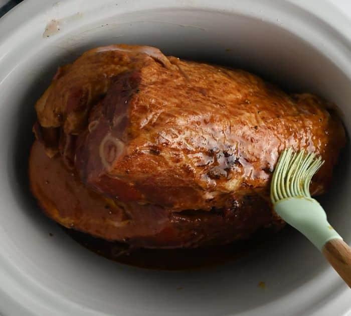 How to Make Spiral Ham in a Slow Cooker