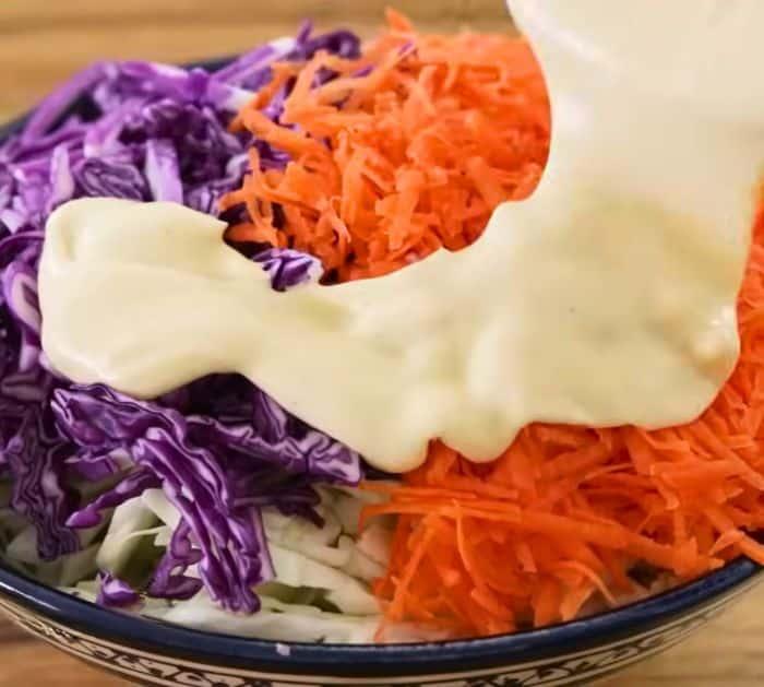 How to Make Creamy Coleslaw
