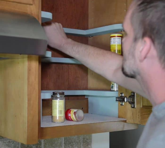 Easy Beginner-Friendly DIY Spice Rack Shelves