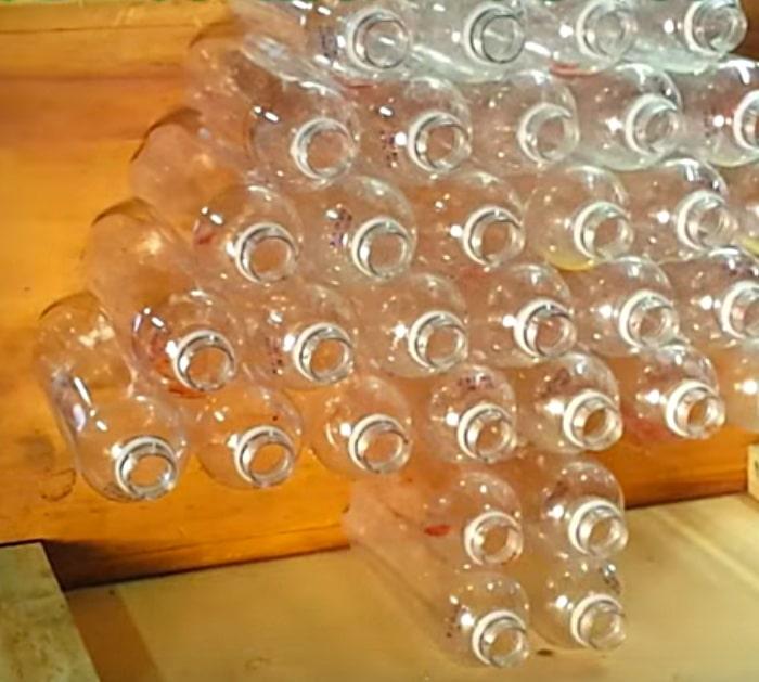 How to make a DIY recycled plastic bottle light tree