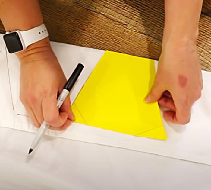 Make A Pattern Out Of Paper For A Fitted Face Mask