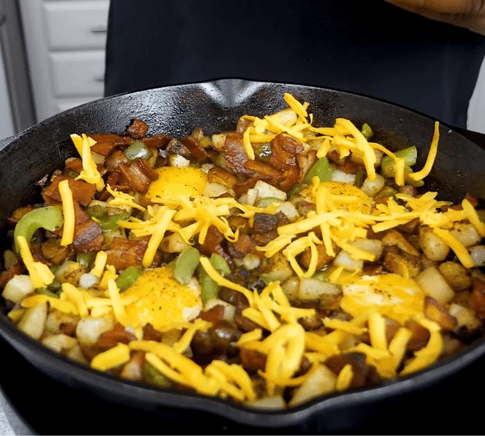 Ultimate Country Breakfast Skillet Recipe