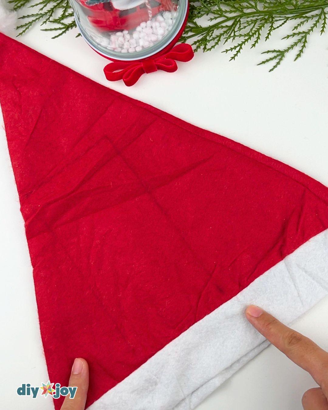 Custom Holiday Wine Labels — no-sew wine bottle accessories