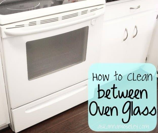 Clean Between Oven Glass, a genius cleaning tip worth trying around the house and a clever method for a job most people dread