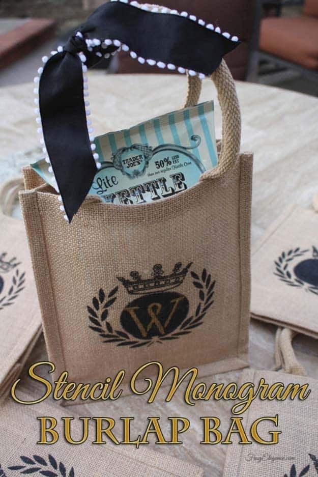 DIY Projects with Burlap and Creative Burlap Crafts for Home Decor, Gifts and More | Stencil Monogram Burlap Bag
