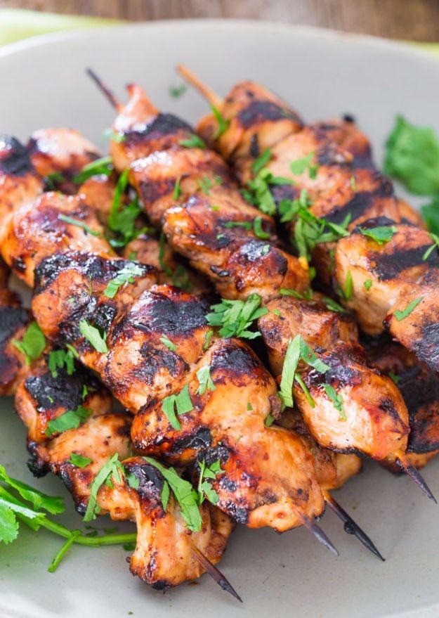 Barbecue Recipes for The Grill - Beer and Honey BBQ Chicken Skewers - Easy Grilling Ideas for Lunch, Dinner and Quick Party Appetizers - Grilled and Smoked Foods, Chicken, Beef and