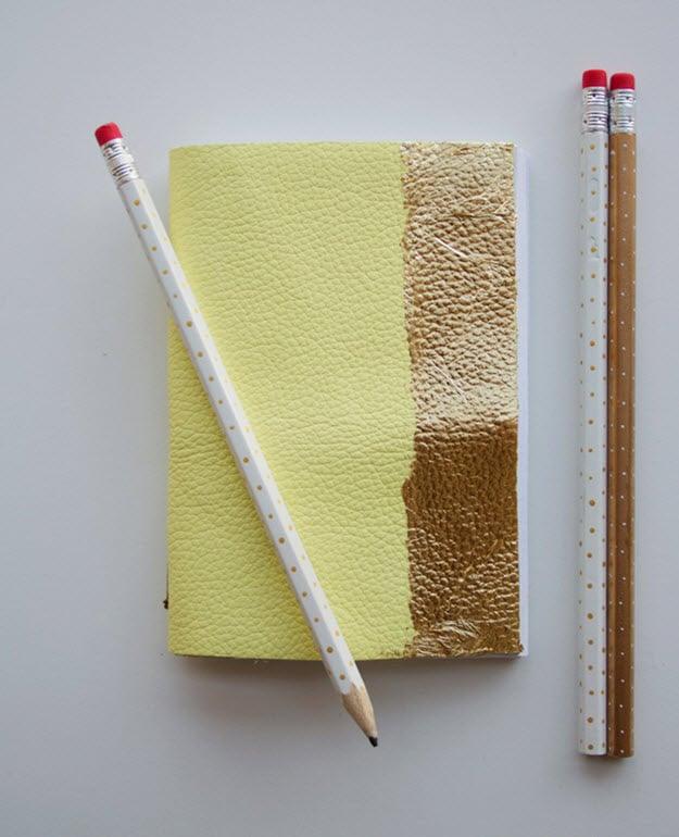 Creative DIY Gifts for Teens to Make | Easy Craft Ideas for Girls | Gold & Leather DIY Notebook | DIY Projects & Crafts by Sueeye#diygifts #christmas #diy #gifts