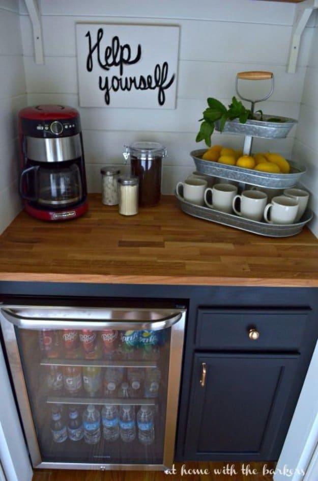 DIY Beverage Bar, a fresh take on a classic idea and a thoughtful touch that elevates the whole look