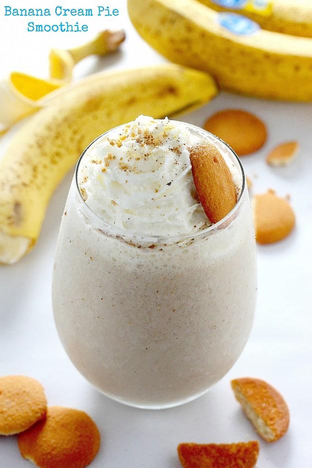Banana cream pie smoothie blended with vanilla wafer cookies, Greek yogurt, cinnamon and fresh nutmeg