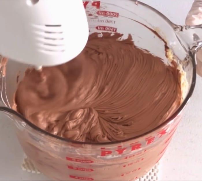Silky Smooth Milk Buttercream Chocolate
