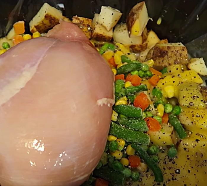 Make Chicken Pot Pie in a crockpot slow cooker with Pillsbury Grands Biscuits