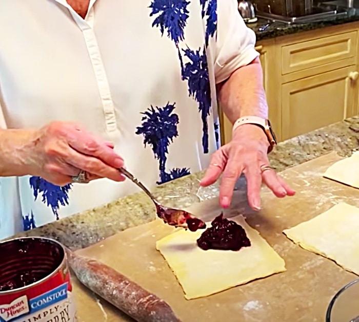 Use Canned Pie Filling To Make Blueberry Fried Pies