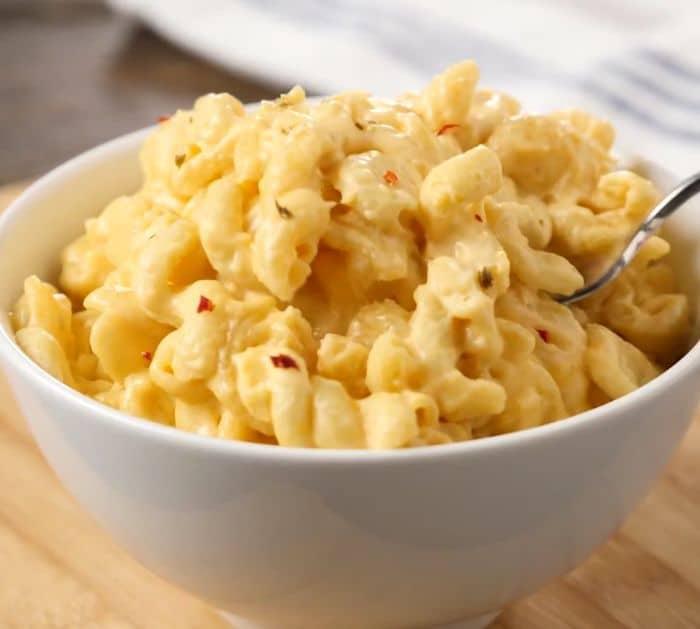 How To Make Crockpot Mac and Cheese With Cream Cheese