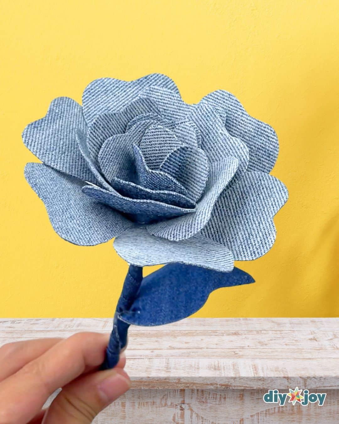 Denim Roses From Old Jeans — denim rose flower