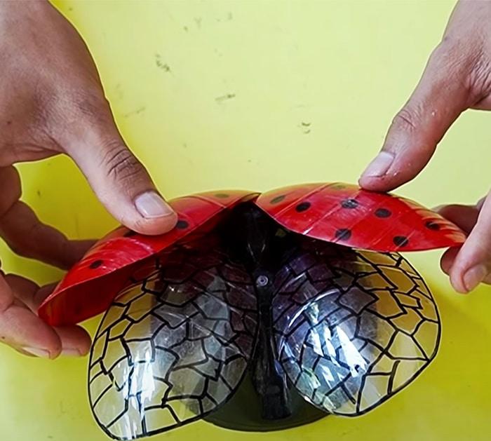 How To Recycle Plastic Bottles Into Ladybugs | DIY Hacks