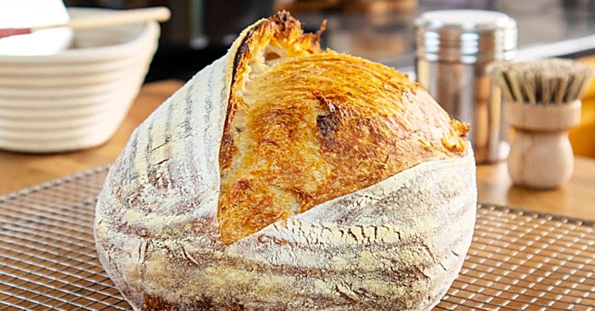 No-Knead Sourdough Bread Recipe