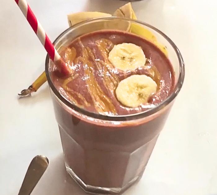 Easy Peanut Butter Banana Milkshake