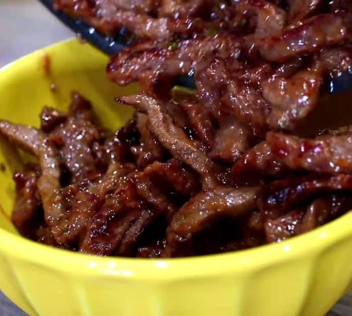 Easy Stir-Fried Beef, Broccoli, And Noodles Recipe